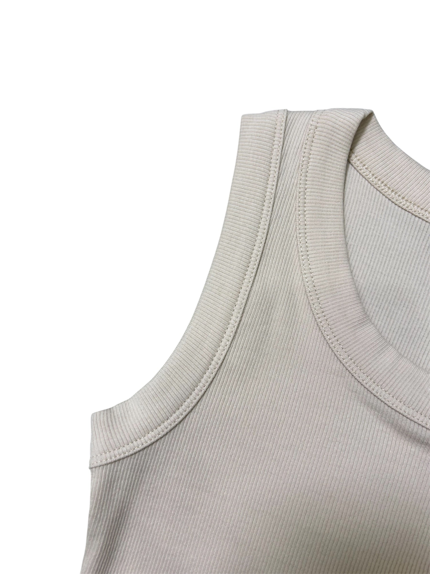 Fitted tank top