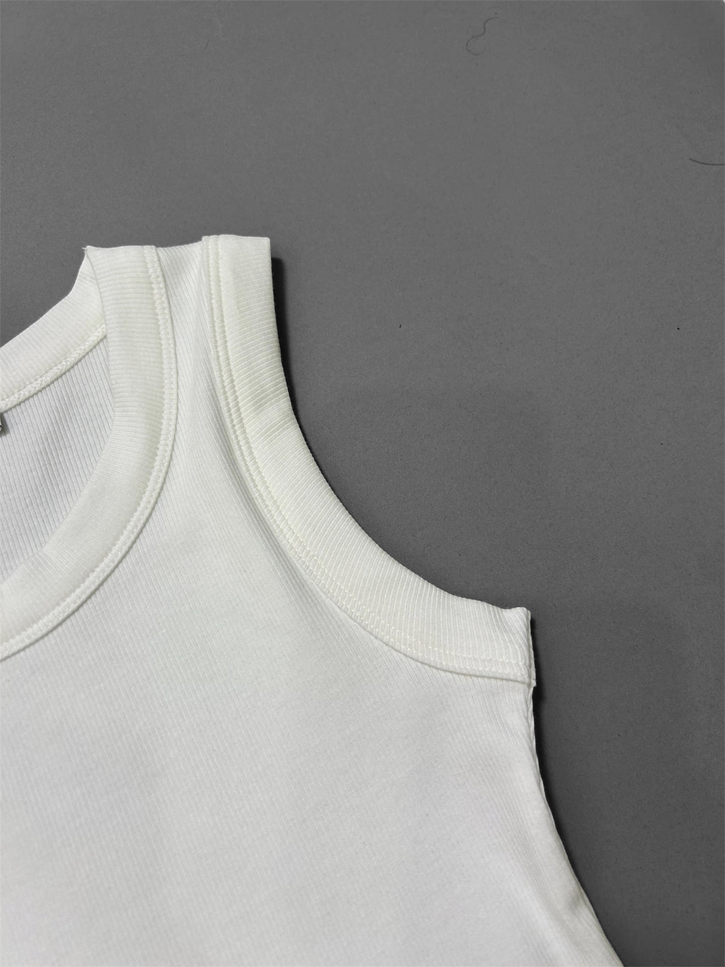 Fitted tank top
